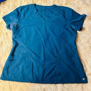 Barco One breathable scrub top